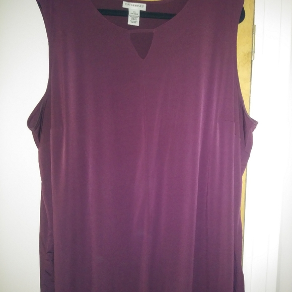 Top - Picture 1 of 2